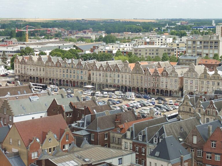 Grand-Place d’Arras dans le Pas-de-Calais