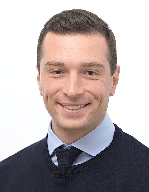 Portrait de Jordan Bardella en 2024