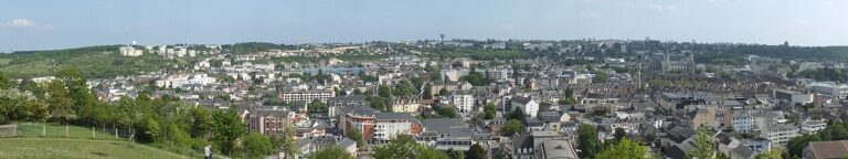 Panorama d’Évreux dans l’Eure pour illustrer le guide CBD Eure MJ Store