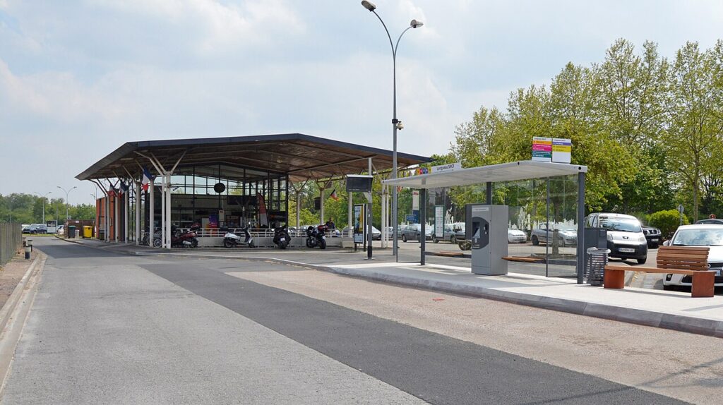 Gare de Longueau dans la Somme