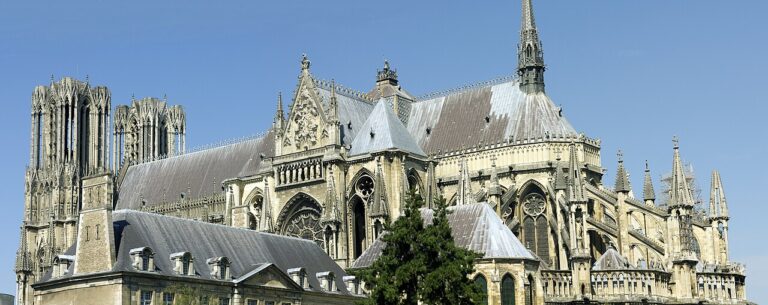 Panorama de Reims dans la Marne pour illustrer le guide CBD Marne MJ Store