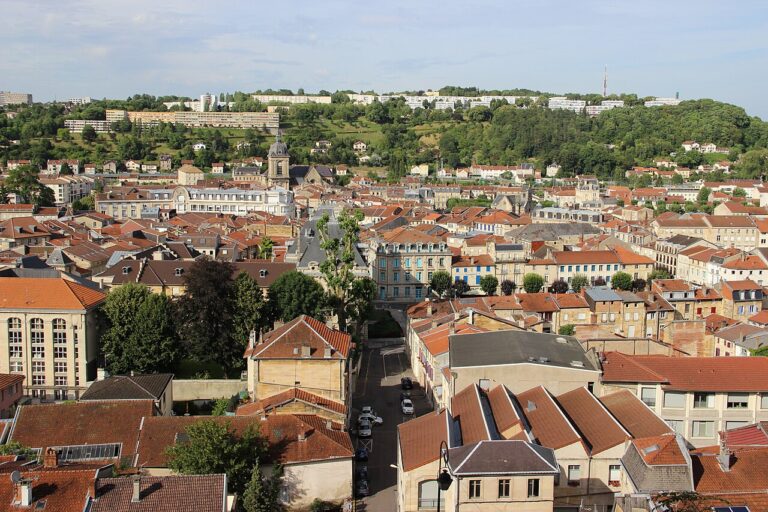 Panorama de Bar-le-Duc dans la Meuse pour illustrer le guide CBD Meuse MJ Store