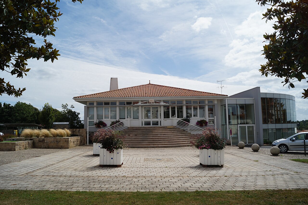 Mairie de Saint-Georges-de-Montaigu à Montaigu-Vendée