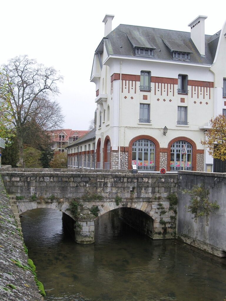 Pont Girodet à Montargis dans le Loiret