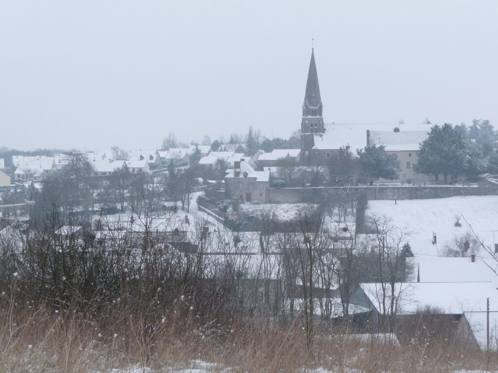 Vue de Morée dans le Loir-et-Cher sous la neige