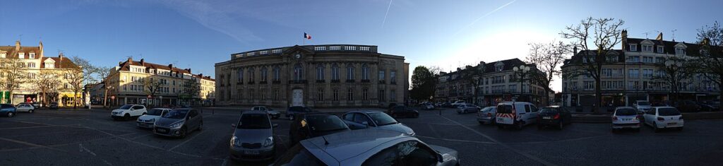 Panorama de Beauvais dans l’Oise pour illustrer le guide CBD Oise MJ Store