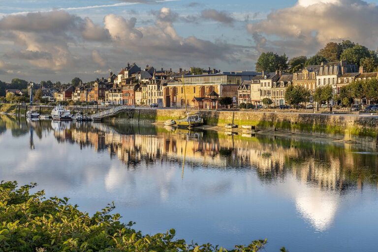 Port de Saint-Valery-sur-Somme en baie de Somme
