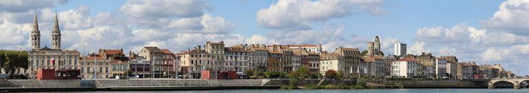 Quais de Mâcon en Saône-et-Loire pour illustrer le guide CBD Saône-et-Loire MJ Store