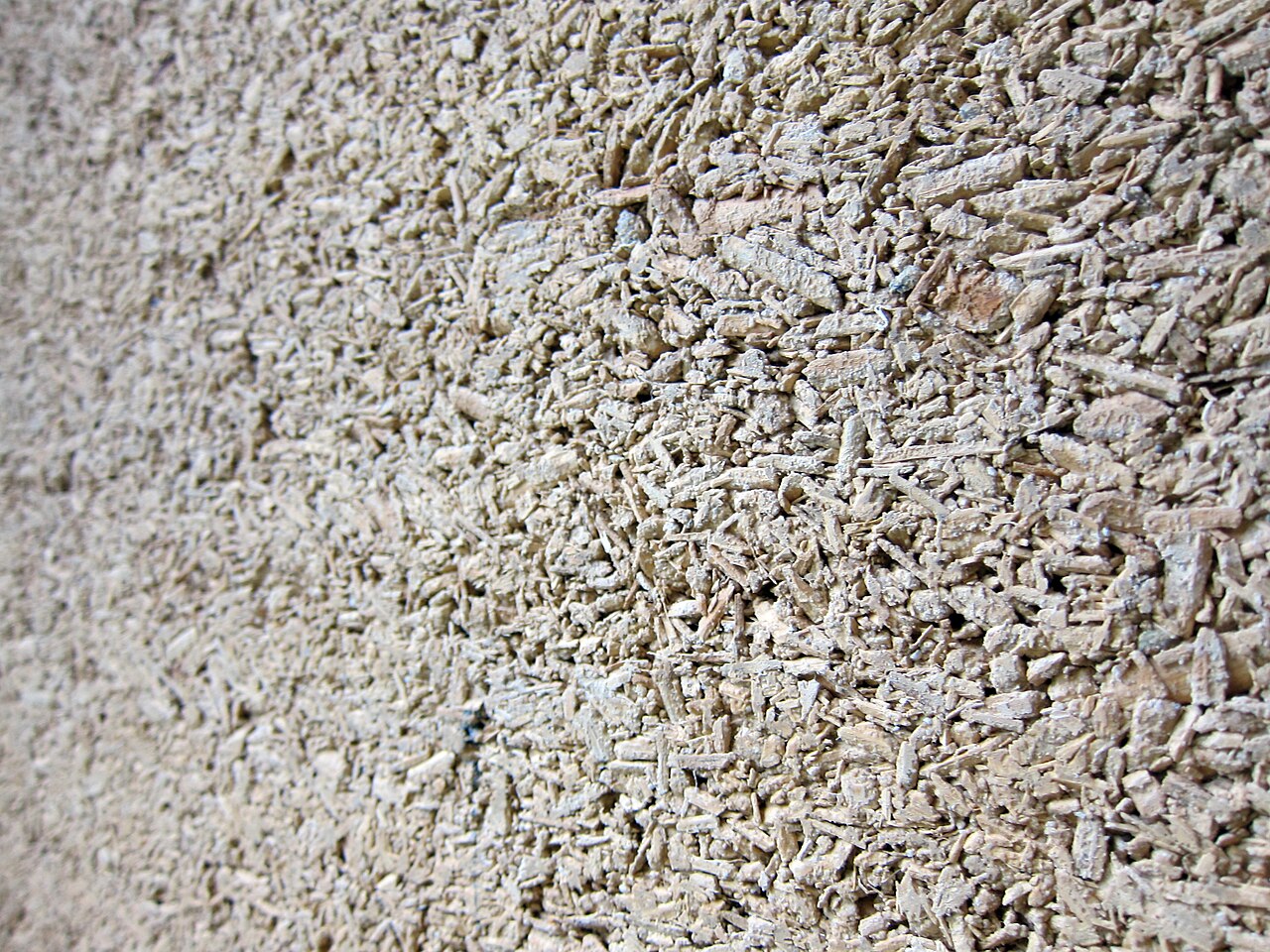Texture d’un mur en béton de chanvre, illustration des matériaux de construction en chanvre