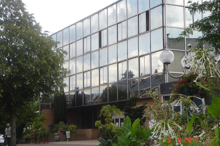 Hôtel de ville de Denain dans le Nord