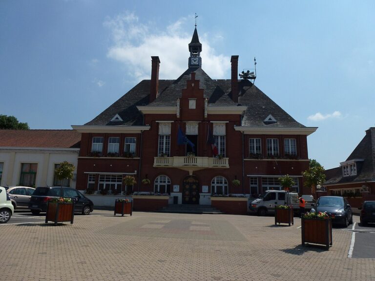 Mairie de Marly près de Valenciennes dans le Nord