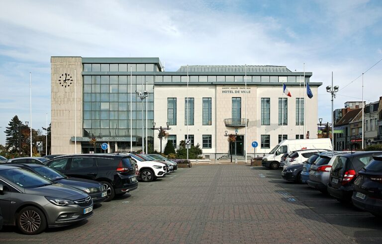Hôtel de ville de Wattrelos dans le Nord