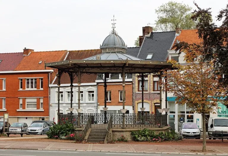 Kiosque à musique de Wormhout dans le Nord